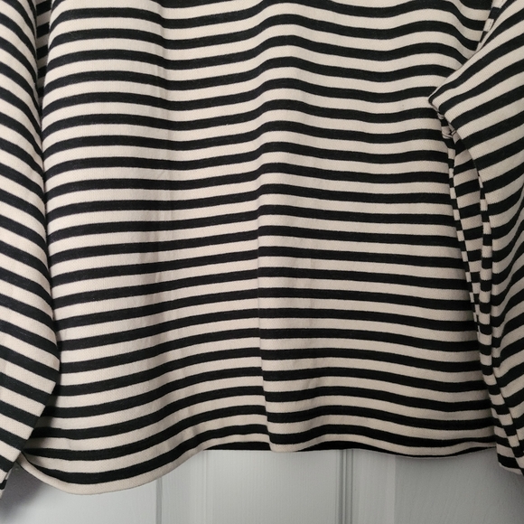 Loft Black/Off White Monogram Striped Sweater Size: XL - Picture 9 of 12